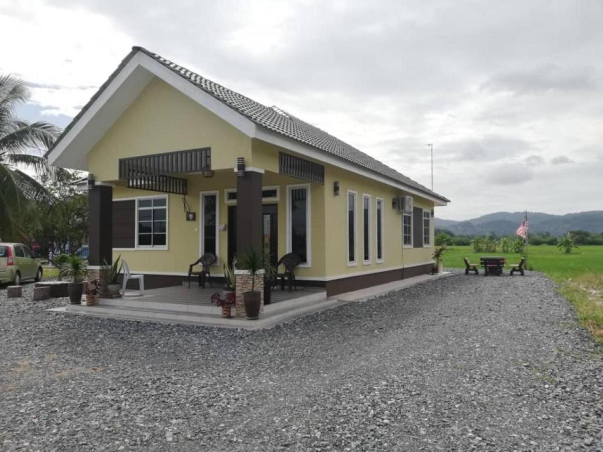 Damai D Homestay Кангар Экстерьер фото