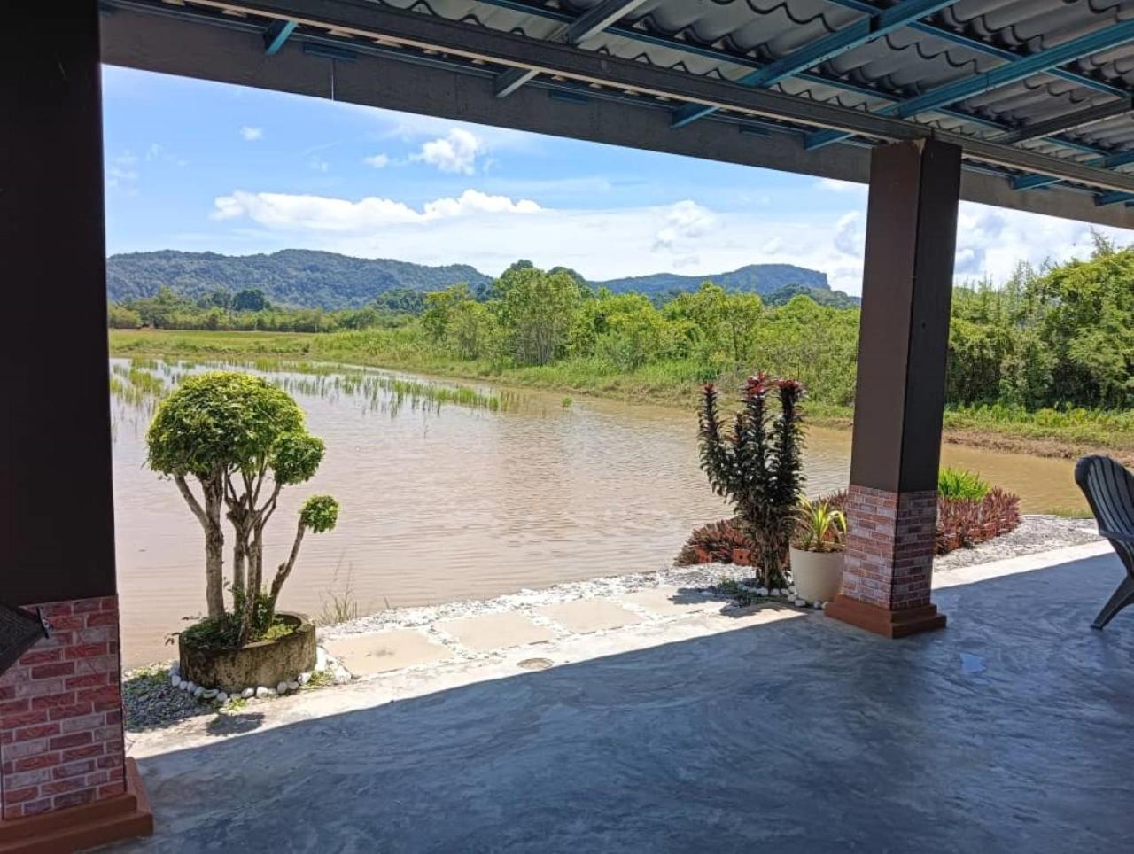 Damai D Homestay Кангар Экстерьер фото
