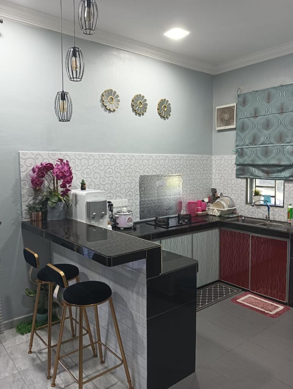 Damai D Homestay Кангар Экстерьер фото
